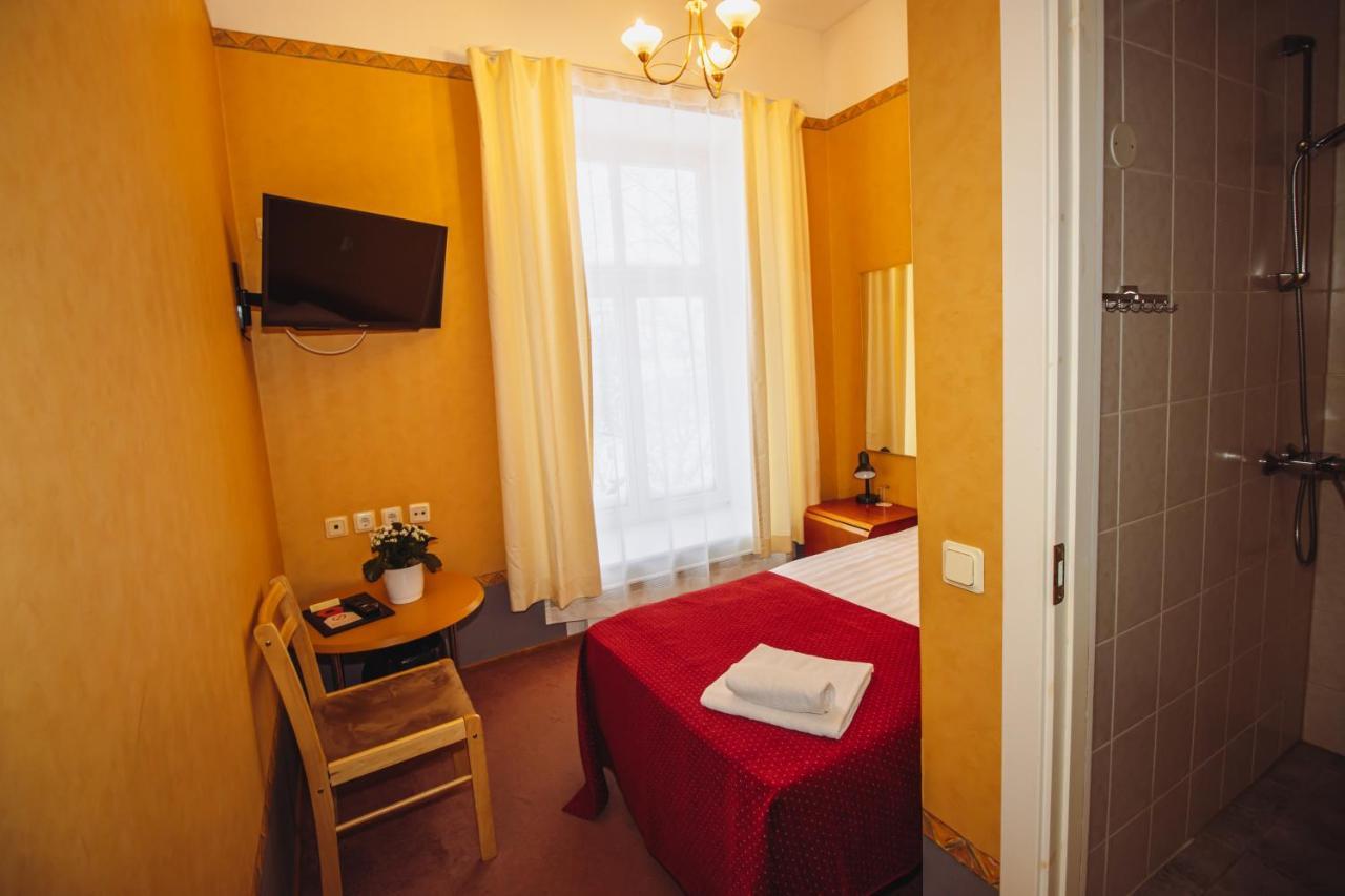 Hotel Promenaadi 哈普萨卢 外观 照片